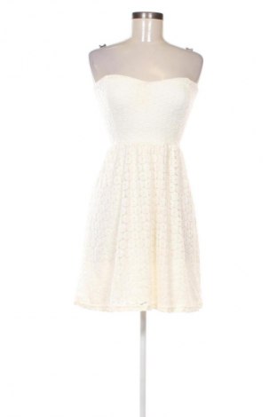 Φόρεμα Pimkie, Μέγεθος M, Χρώμα Λευκό, Τιμή 18,99 €