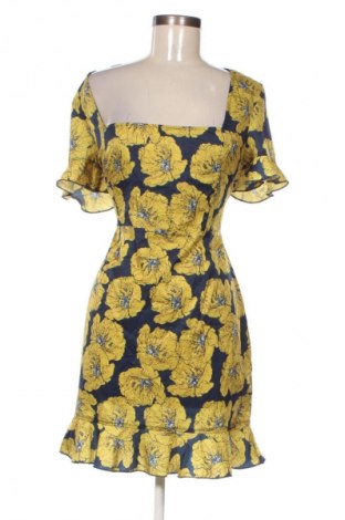 Kleid Pretty Little Thing, Größe L, Farbe Mehrfarbig, Preis 14,99 €