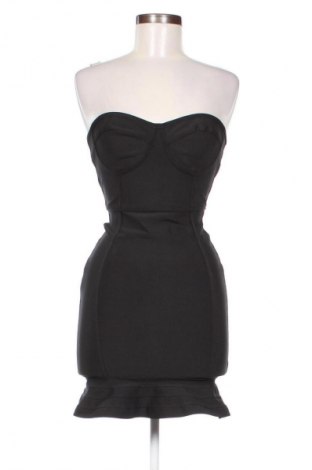 Kleid Pretty Little Thing, Größe S, Farbe Schwarz, Preis 11,99 €