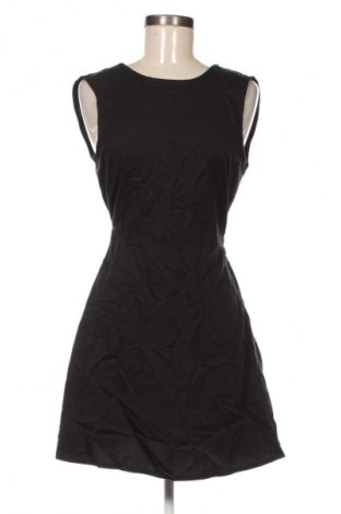 Šaty  Pull&Bear, Veľkosť S, Farba Čierna, Cena  17,95 €