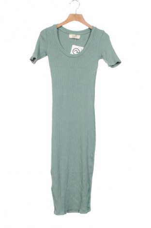 Ruha Pull&Bear, Méret XS, Szín Zöld, Ár 5 800 Ft