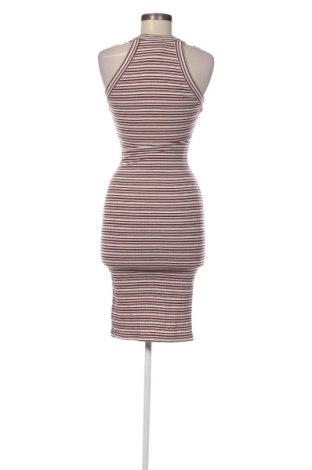 Φόρεμα Pull&Bear, Μέγεθος S, Χρώμα Πολύχρωμο, Τιμή 6,99 €