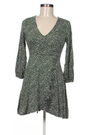 Φόρεμα Pull&Bear, Μέγεθος S, Χρώμα Πολύχρωμο, Τιμή 18,99 €