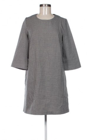 Kleid Reserved, Größe M, Farbe Mehrfarbig, Preis € 14,83
