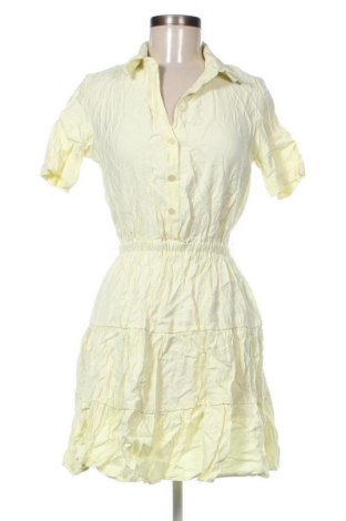 Kleid Reserved, Größe S, Farbe Gelb, Preis 13,99 €