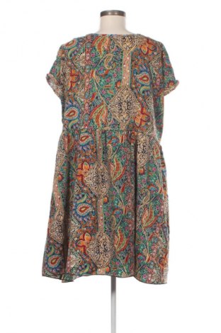 Φόρεμα SHEIN, Μέγεθος XXL, Χρώμα Πολύχρωμο, Τιμή 17,99 €