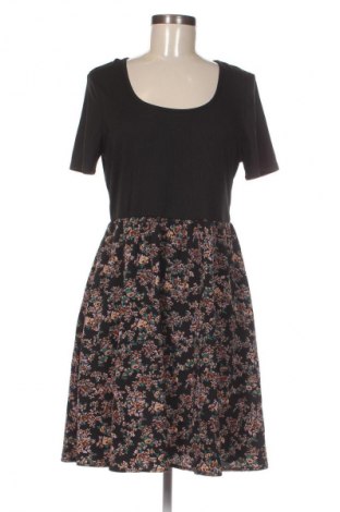 Kleid SHEIN, Größe XL, Farbe Mehrfarbig, Preis € 16,99