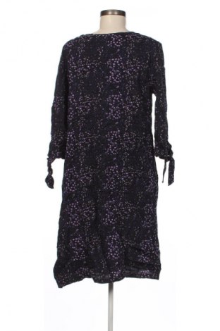 Kleid Sheego, Größe M, Farbe Mehrfarbig, Preis € 33,99
