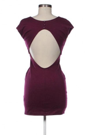 Kleid Solemio, Größe M, Farbe Rot, Preis € 20,99