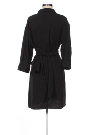 Kleid Stradivarius, Größe L, Farbe Schwarz, Preis € 8,99