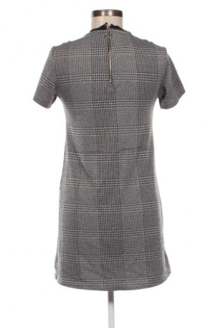 Sukienka Stradivarius, Rozmiar S, Kolor Kolorowy, Cena 95,99 zł