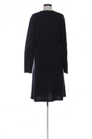 Рокля Tommy Hilfiger, Размер XXL, Цвят Син, Цена 299,99 лв.