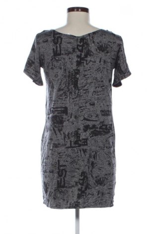 Kleid Unbranded, Größe M, Farbe Mehrfarbig, Preis € 13,99