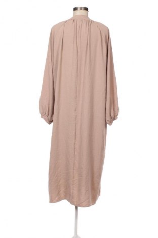 Šaty  Unbranded, Velikost XXL, Barva Béžová, Cena  469,00 Kč