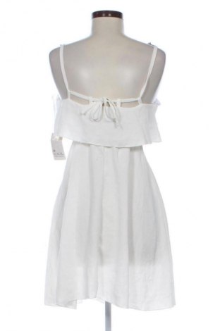 Kleid Unbranded, Größe S, Farbe Weiß, Preis 23,52 €