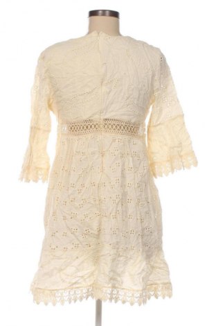Sukienka Unbranded, Rozmiar M, Kolor ecru, Cena 38,99 zł