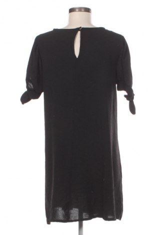 Ruha Unbranded, Méret M, Szín Fekete, Ár 4 149 Ft