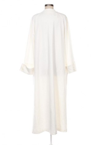Ruha Unbranded, Méret M, Szín Fehér, Ár 7 879 Ft