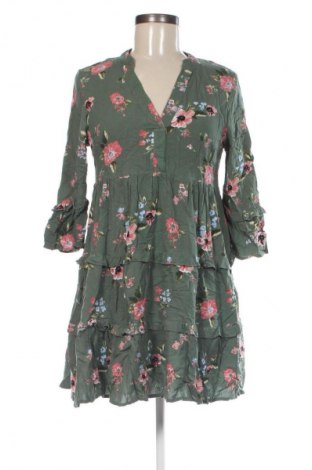 Kleid Vero Moda, Größe S, Farbe Mehrfarbig, Preis € 18,99