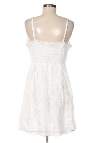Šaty  Vero Moda, Veľkosť XL, Farba Biela, Cena  17,95 €