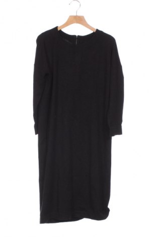 Šaty  Vero Moda, Velikost XS, Barva Černá, Cena  341,00 Kč