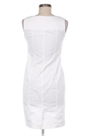 Φόρεμα Weekend Max Mara, Μέγεθος M, Χρώμα Λευκό, Τιμή 77,24 €
