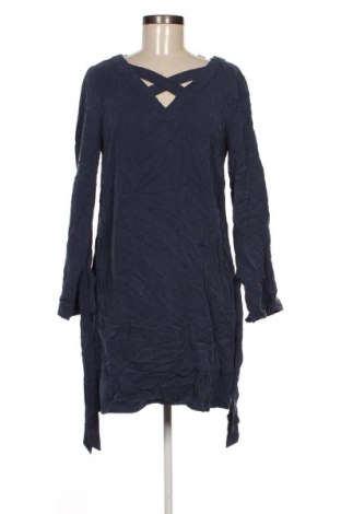 Kleid Yessica, Größe M, Farbe Blau, Preis € 8,99