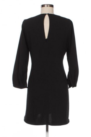 Kleid Zara, Größe M, Farbe Schwarz, Preis 17,99 €