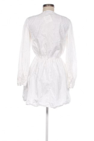Rochie Zara, Mărime S, Culoare Alb, Preț 71,05 Lei