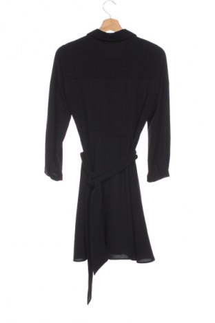 Рокля Zara, Размер XS, Цвят Черен, Цена 30,99 лв.