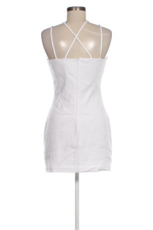 Kleid Zara, Größe M, Farbe Weiß, Preis € 23,99
