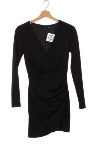 Рокля Zara, Размер XS, Цвят Черен, Цена 27,99 лв.