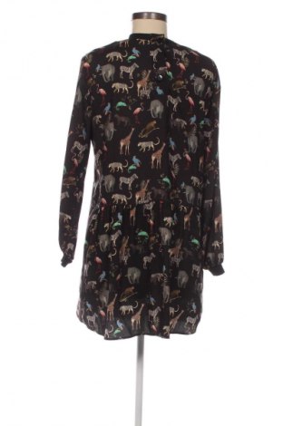 Kleid Zara, Größe M, Farbe Mehrfarbig, Preis 18,99 €