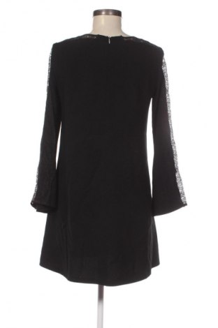 Rochie Zara, Mărime S, Culoare Negru, Preț 91,99 Lei