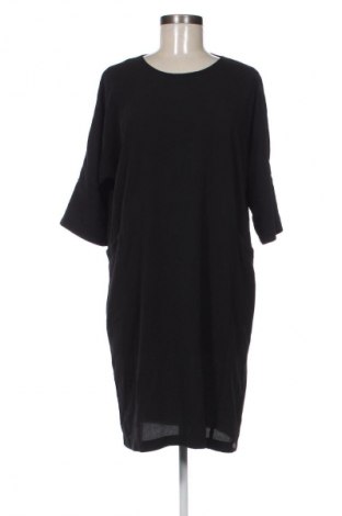 Kleid Zusss, Größe M, Farbe Schwarz, Preis € 22,99