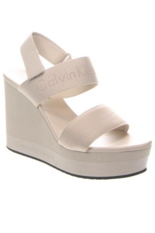 Sandále Calvin Klein Jeans, Veľkosť 40, Farba Kremová, Cena  99,95 €