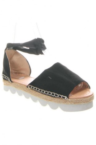 Sandále Fashion, Veľkosť 38, Farba Čierna, Cena  56,37 €