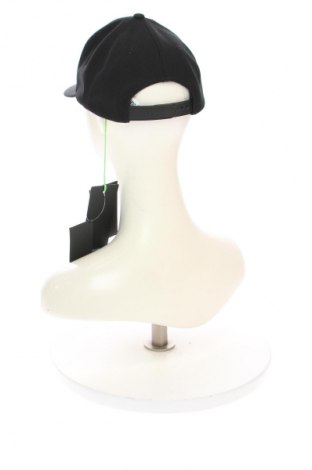 Mütze BOSS, Farbe Schwarz, Preis € 48,16