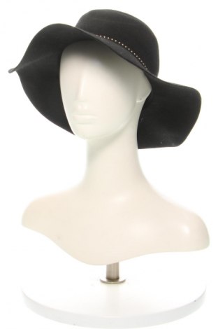 Καπέλο Bershka, Χρώμα Μαύρο, Τιμή 5,99 €