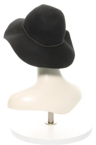 Καπέλο Bershka, Χρώμα Μαύρο, Τιμή 5,99 €