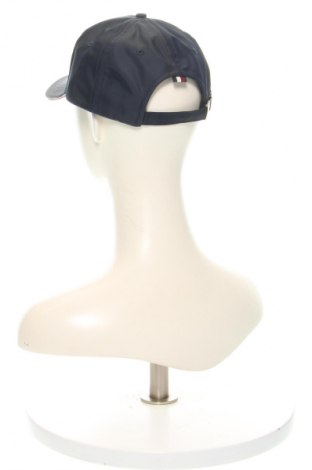 Шапка Tommy Hilfiger, Цвят Син, Цена 75,99 лв.