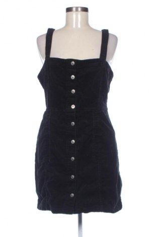 Dámské šaty s tráky H&M Divided, Velikost XL, Barva Černá, Cena  367,00 Kč