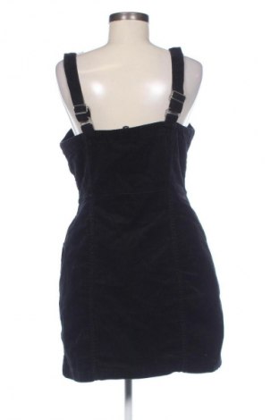 Dámské šaty s tráky H&M Divided, Velikost XL, Barva Černá, Cena  367,00 Kč