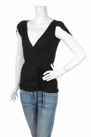 Дамска блуза Soaked In Luxury, Размер S, Цвят Черен, Цена 15,00 лв.