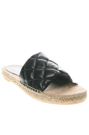 Papuci Jeffrey Campbell, Mărime 38, Culoare Negru, Preț 107,99 Lei