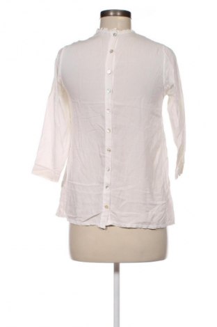 Damen Shirt Dixie, Größe M, Farbe Ecru, Preis 29,00 €