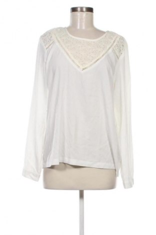 Damen Shirt Fransa, Größe M, Farbe Weiß, Preis € 27,99
