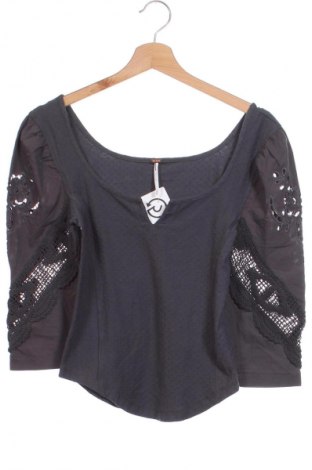 Damen Shirt Free People, Größe XS, Farbe Grau, Preis 16,49 €