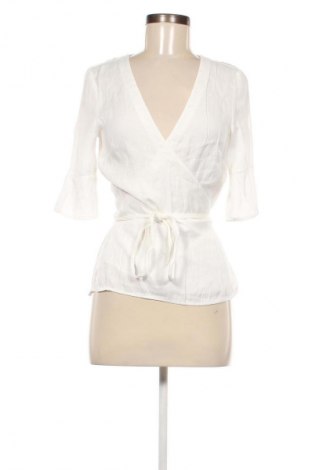 Damen Shirt Garcia, Größe M, Farbe Weiß, Preis € 42,14