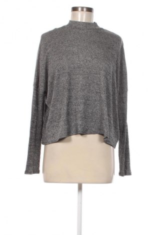 Damen Shirt H&M Divided, Größe M, Farbe Grau, Preis 2,99 €